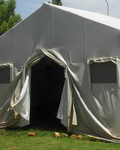 Изготавливаем солдатские палатки в Нюрбе вместимостью <strong>до 70 человек</strong>